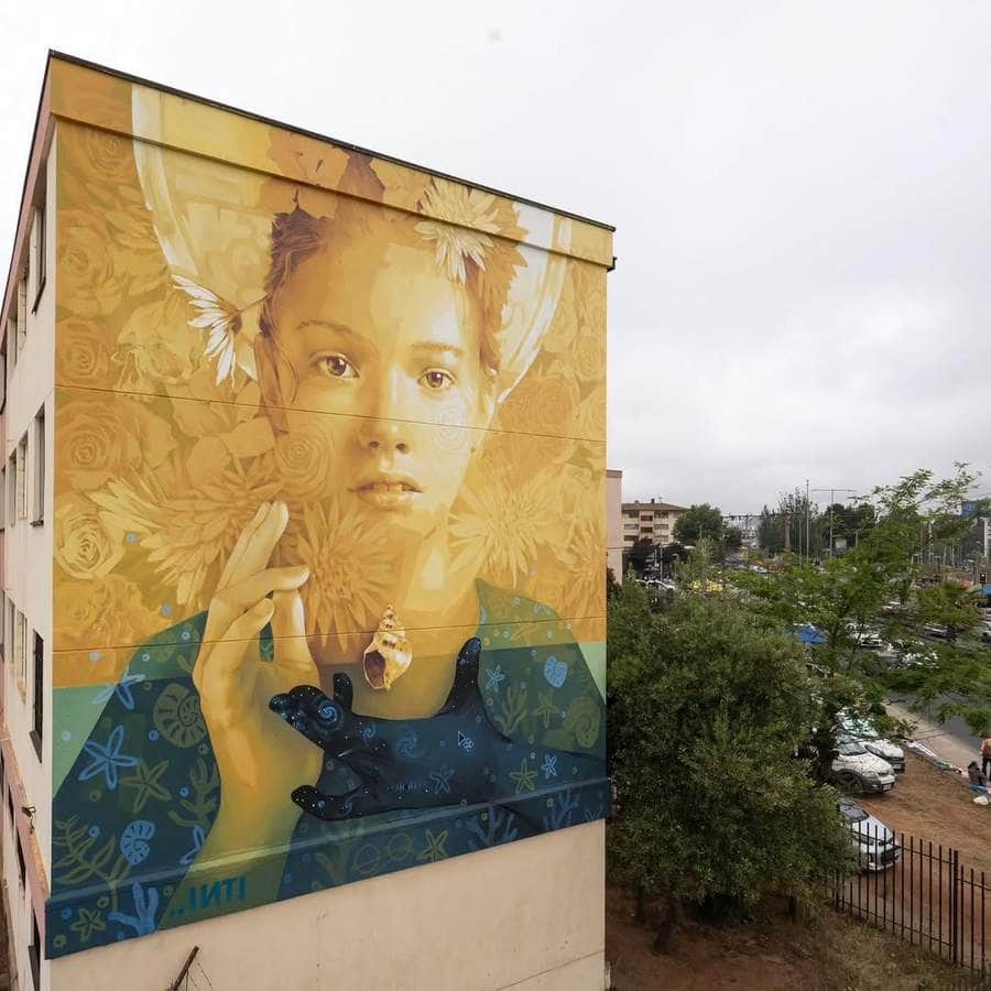 "VESTIDA DE MAR" by INTI in Valparaiso