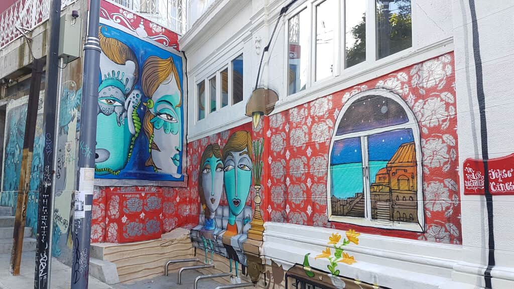 "The Honeymoon" by UnKolorDistinto in Valparaiso