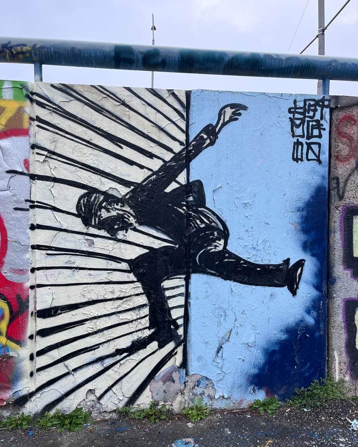 "Testing new helmet" by Hoyko Letmein in Prague