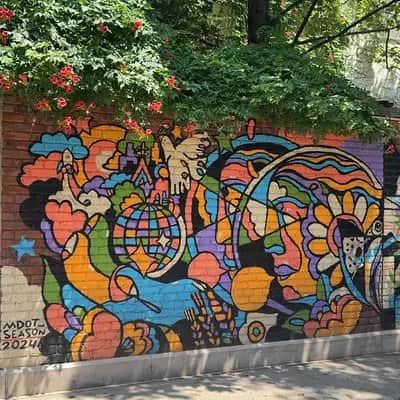 "Psychedelic Community Mural" by Misha Tyutyunik in New York