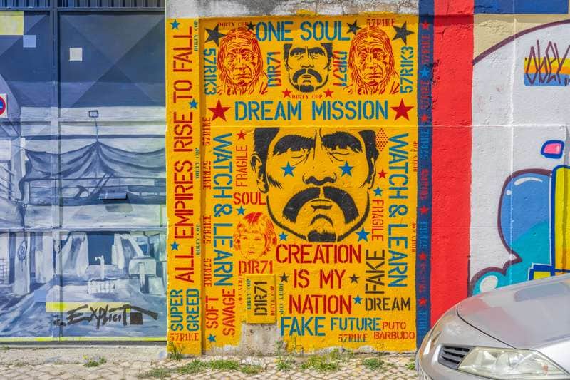 Untitled street art by Puto Barbudo in Lisbon