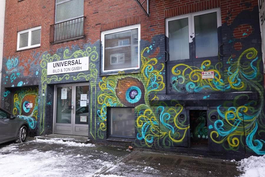 Untitled street art by Odd Art in Hamburg