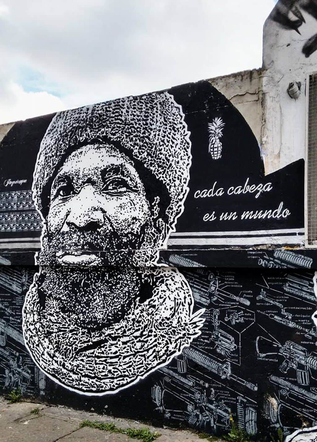 "Every head is a world - Cada cabeza es un mundo" by DjLu/Juegasiempre in Bogota