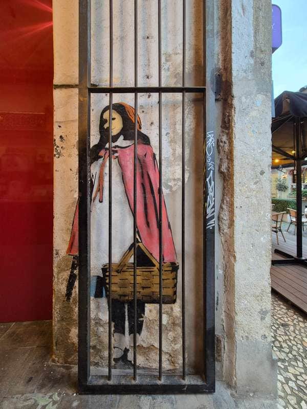 "Little Red Riding Hood" by Adres in Lisbon