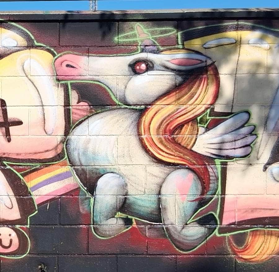 Untitled street art by Napol in Valencia