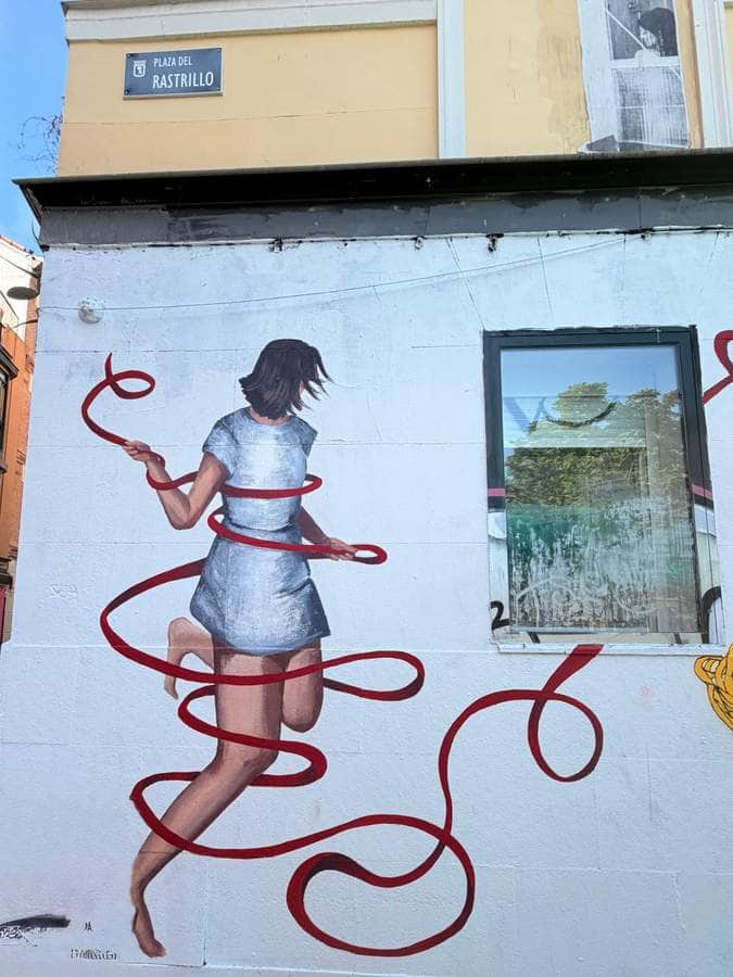 "Hilo rojo" by Yolanda Gómez Urrea in Madrid