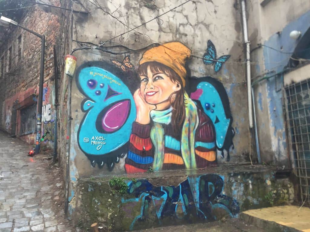 "Günün Güzel Geçsin 2 / Have a nice day 2" by Axel Mengü in Istanbul