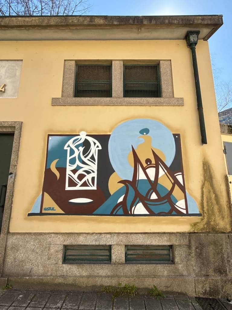 Untitled street art by Hazul in Porto