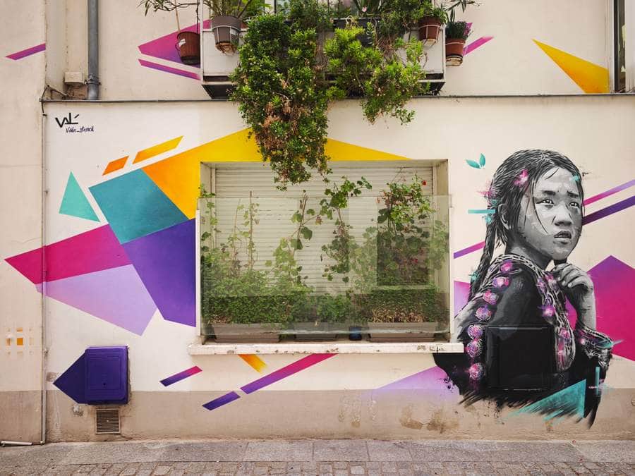 Untitled street art by Vale_Stencil in Paris