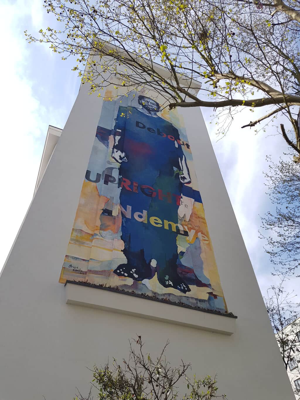 "Les Hommes Debout" by Bruce Clarke in Brussels