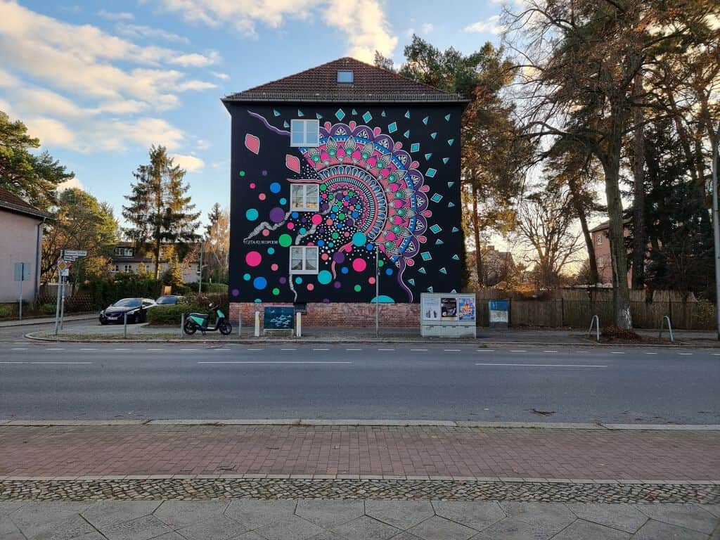 "Mandala Explosion" by Gita Kurdpoor in Berlin