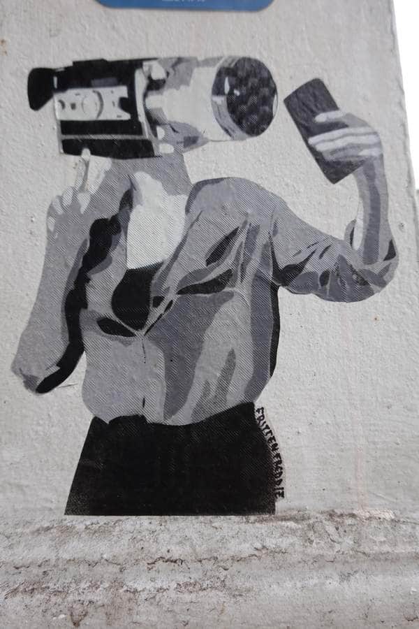 Untitled street art by Fritten Freddie in Hamburg