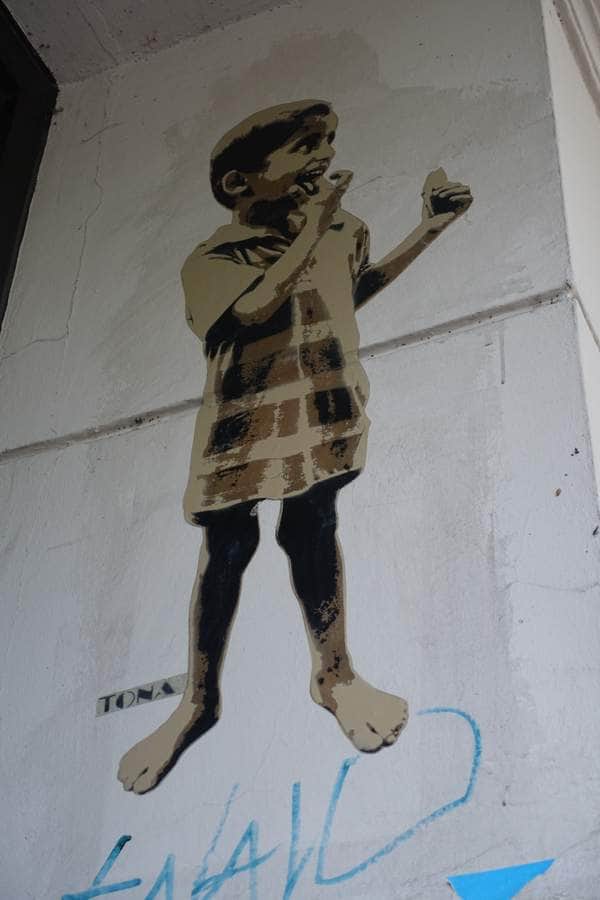 Untitled street art by Tona in Hamburg