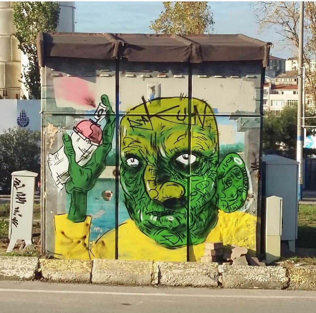 Untitled street art by Rakun in Istanbul