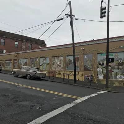 "Keep on the Sunnyside" by Maddo Hues in Portland