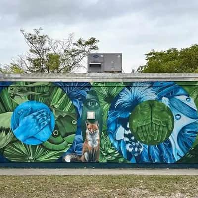 "Give" by Sophy Tuttle in Miami