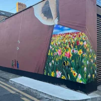 "Gulliver’s Travels" by fink in Dublin