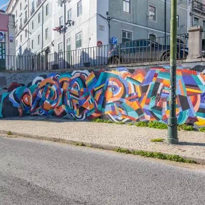 "Inadvertência" by Derror in Lisbon