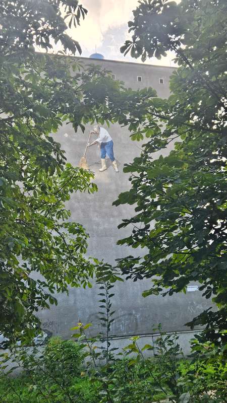 Art by B. Jub Mönster