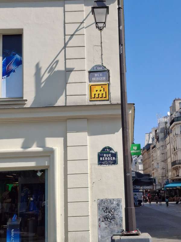 "PA_1213" by Invader in Paris 1er Arrondissement, Paris
