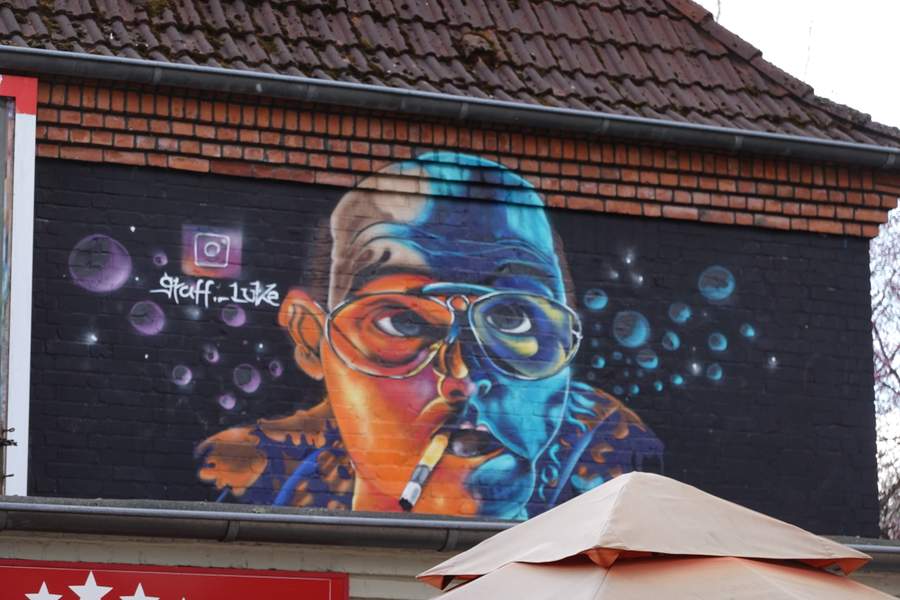 Art by Graff Luke