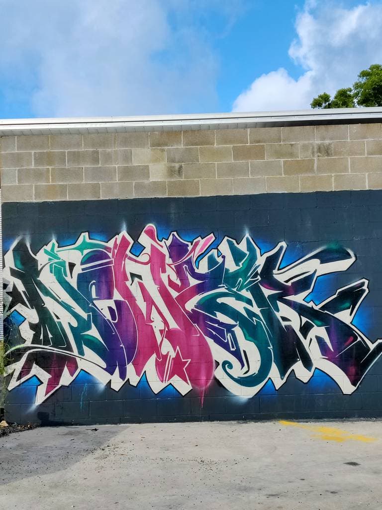 "Vibrant Abstract Wildstyle Graffiti" in Laprelle Place, Austin
