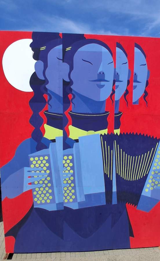 Cirque du Soleil temporary exhibition "El Acordeonista"