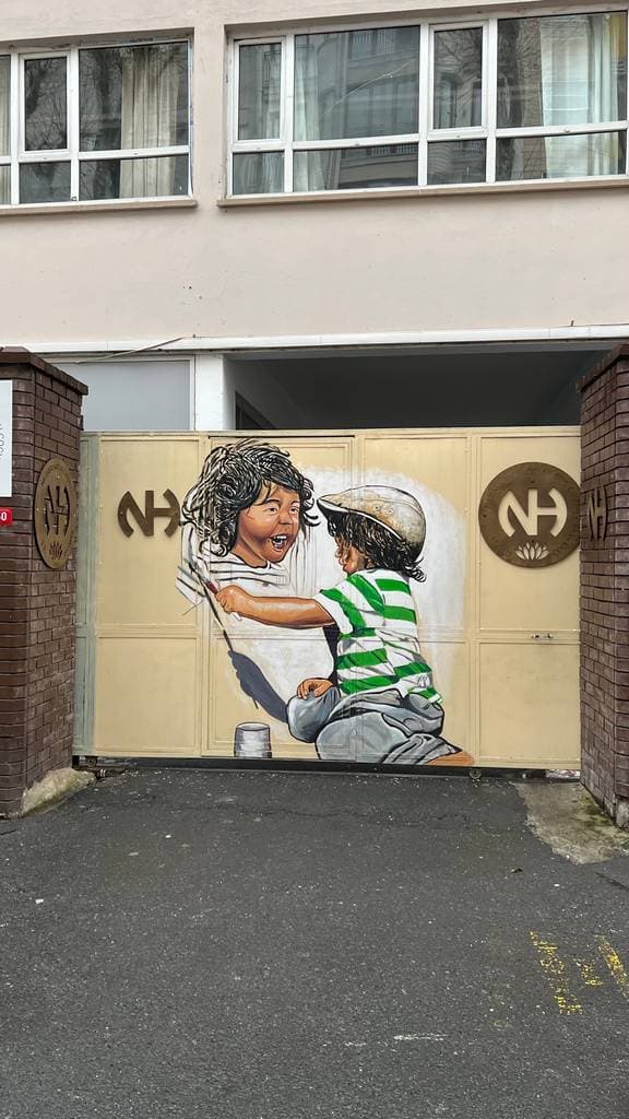 "School Door" in Tevikiye Mahallesi, Istanbul