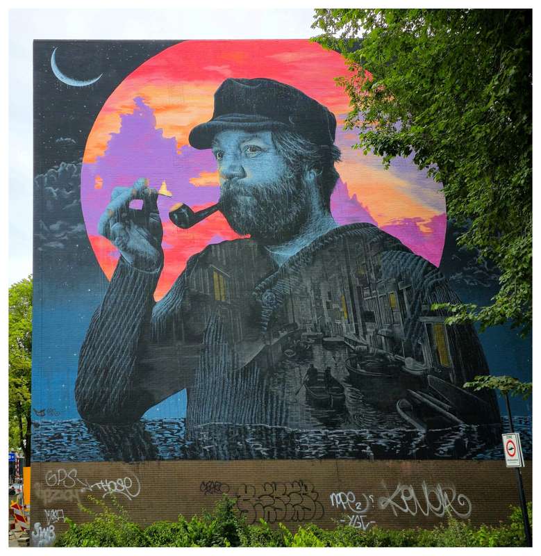 "Smoking Skipper" by Nils Westergard in Rapenburg, Amsterdam