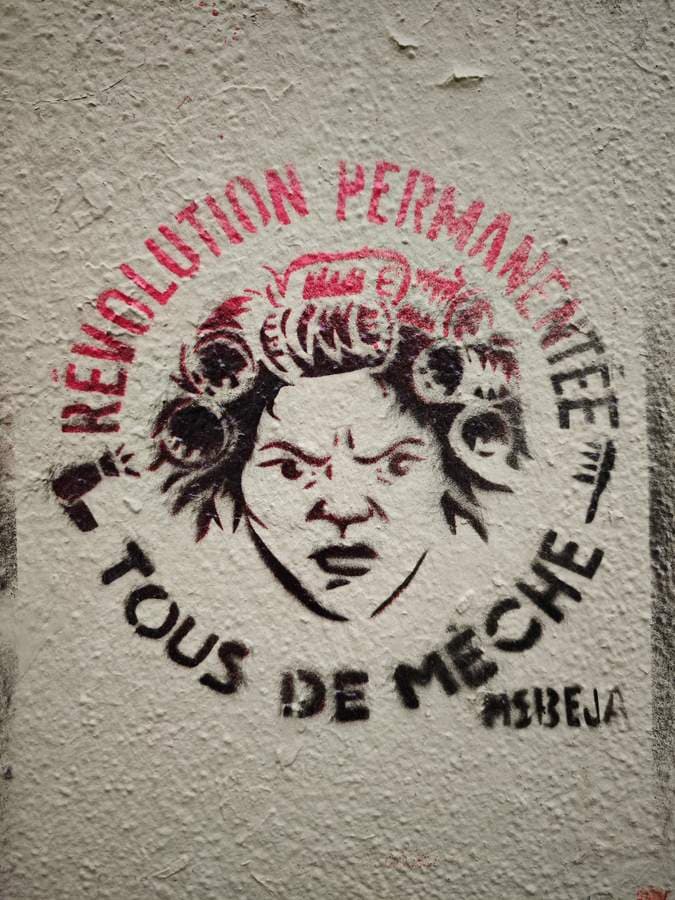 RÉVOLUTION PERMANENTÉE TOUS DE MÈCHE
