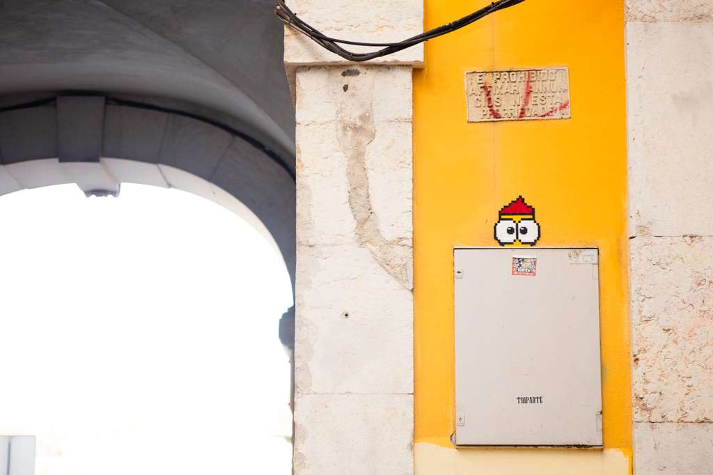 "LISBOA_01" by Fritten Freddie in Sacramento, Lisbon