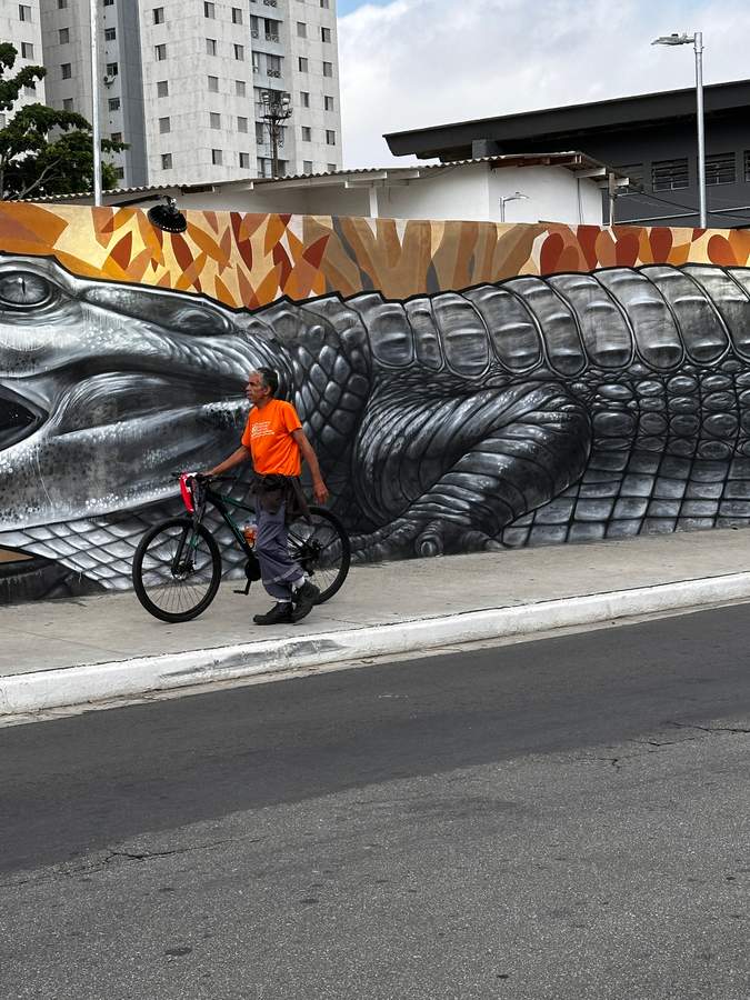 "Crocodile Scales Street Mural" by Tito Ferrara in Centro, São Paulo