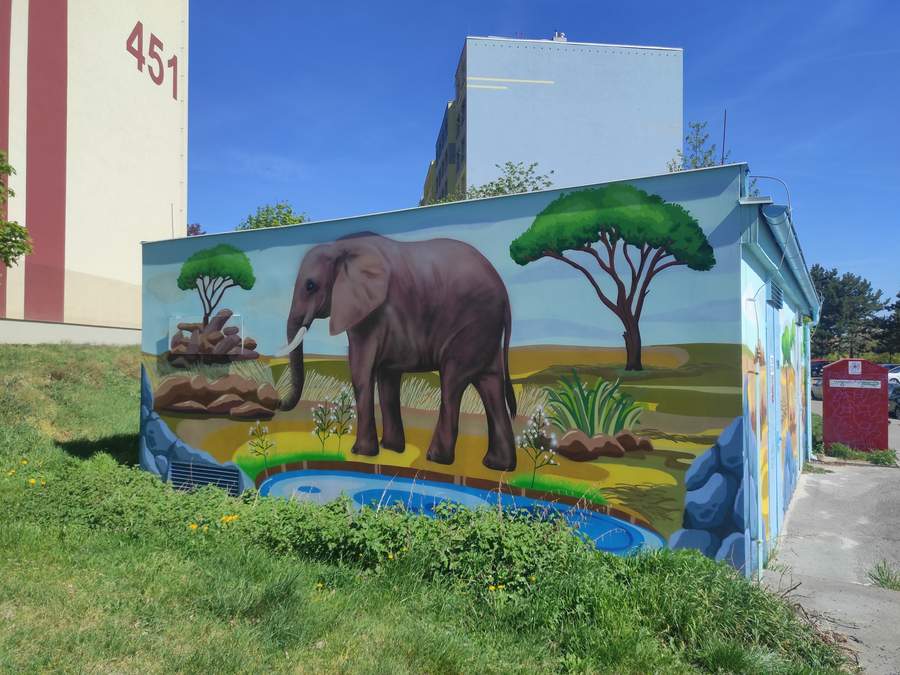 Street art in Horn Mcholupy, Prague