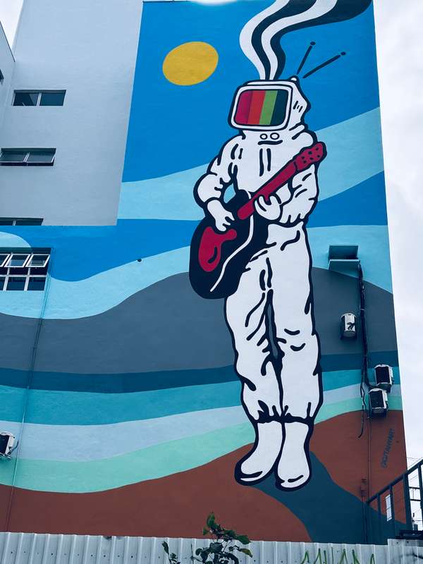 "Tvnauta" by Celso Gitahy in Vila Beatriz, São Paulo