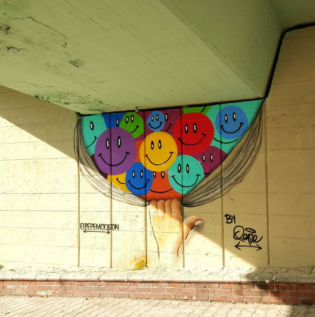 Untitled street art by Pepe Mode On in Esentepe Mahallesi, Istanbul