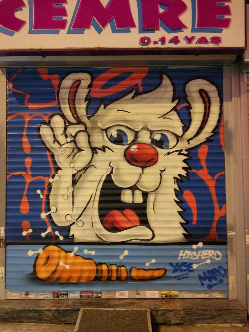 Untitled street art by Highero in Osmanaa Mahallesi, Istanbul