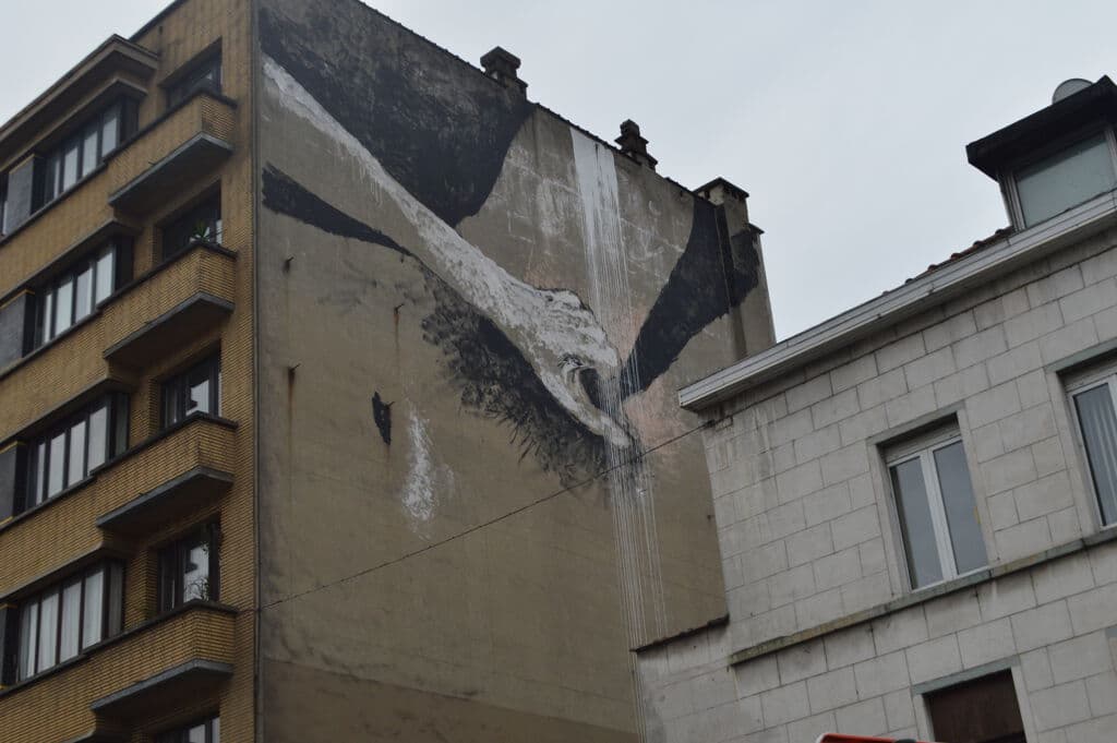 "Masturbation" by BONOM in Quartier Des Quais Kaaienwijk, Brussels