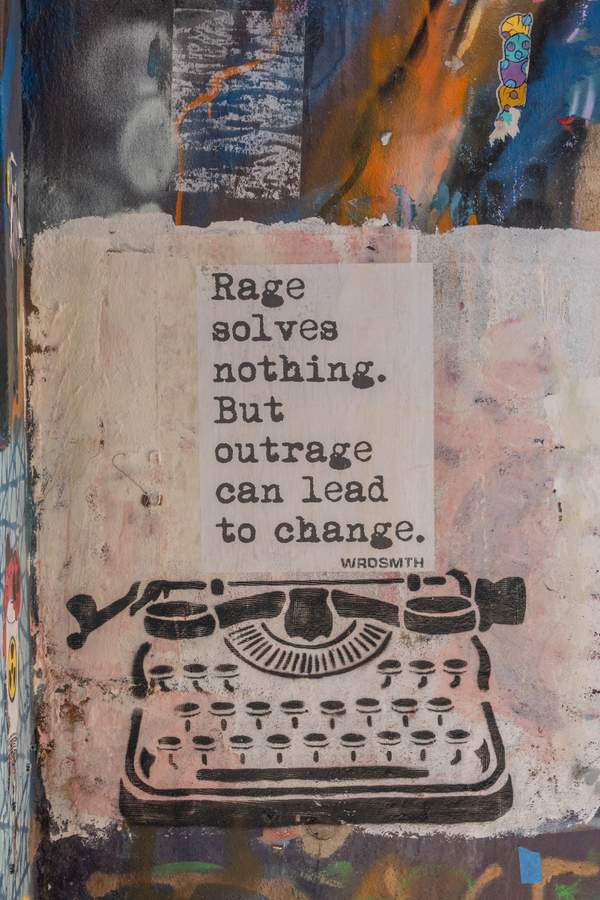 Untitled street art by Wrdsmth in Whitechapel, London