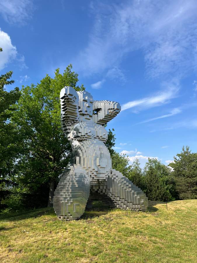 "In Utero" by David Černý in Horn Mcholupy, Prague