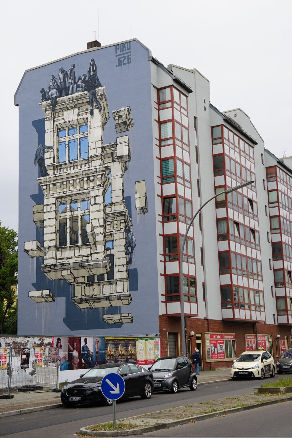 Untitled street art by piko626 in Schneberg, Berlin