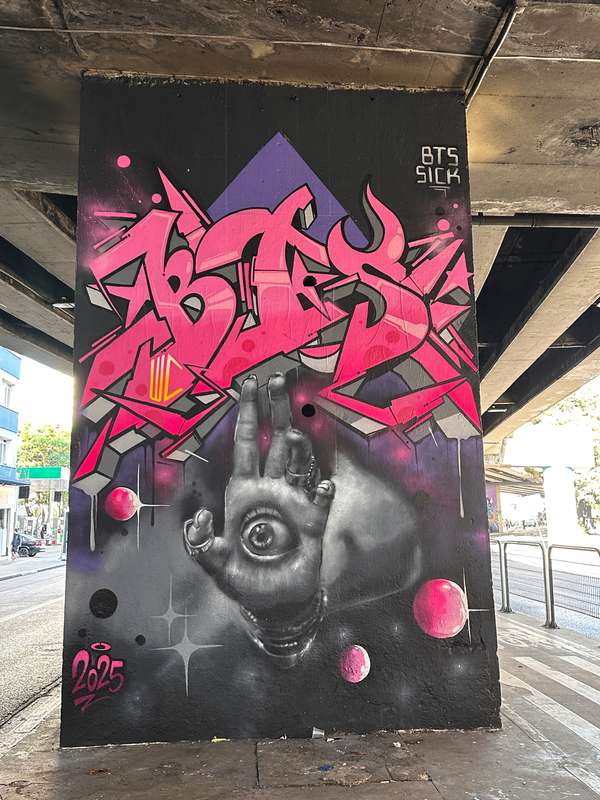 Untitled street art by Marcio Sick in Campos Elsios, São Paulo