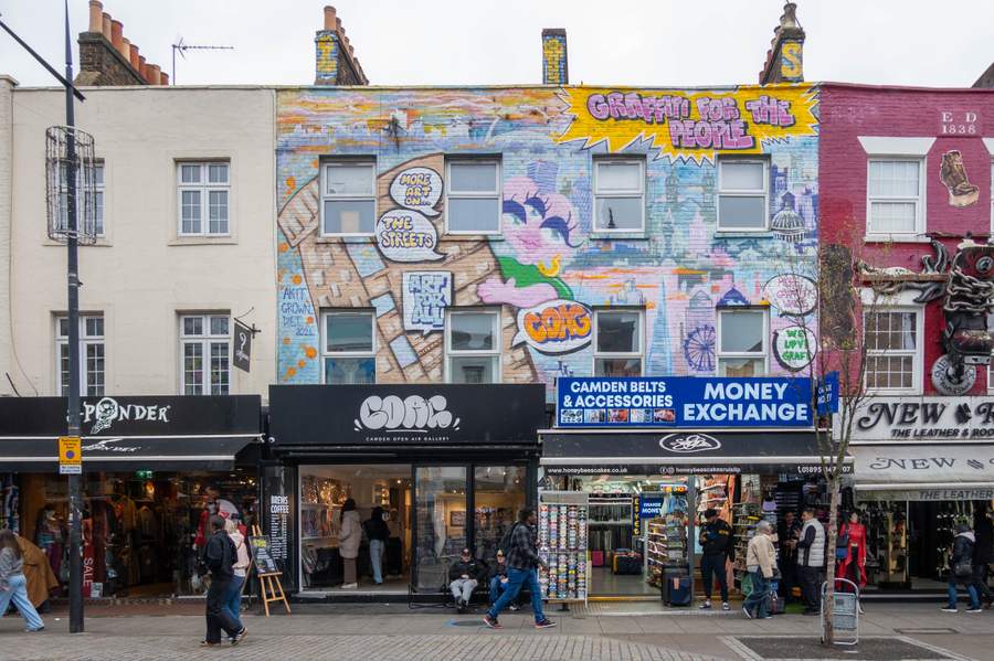 Untitled street art by Diet in Chalk Farm, London