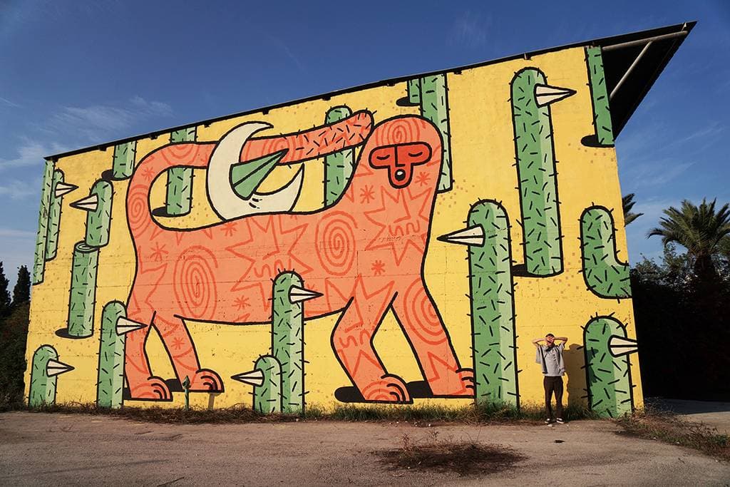 Not alone in the desert