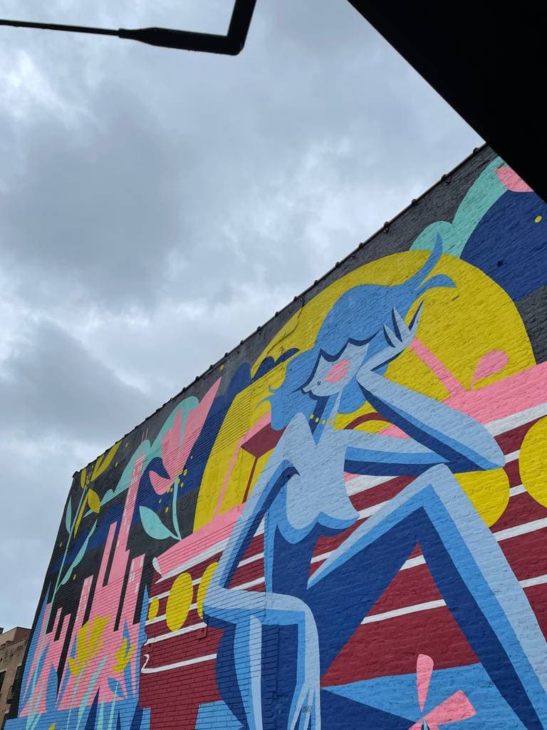 "Abstract Figure Mural" by jas in Fulton Market District, Chicago