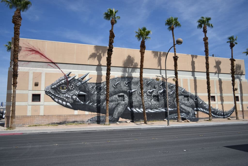 Art by Roa