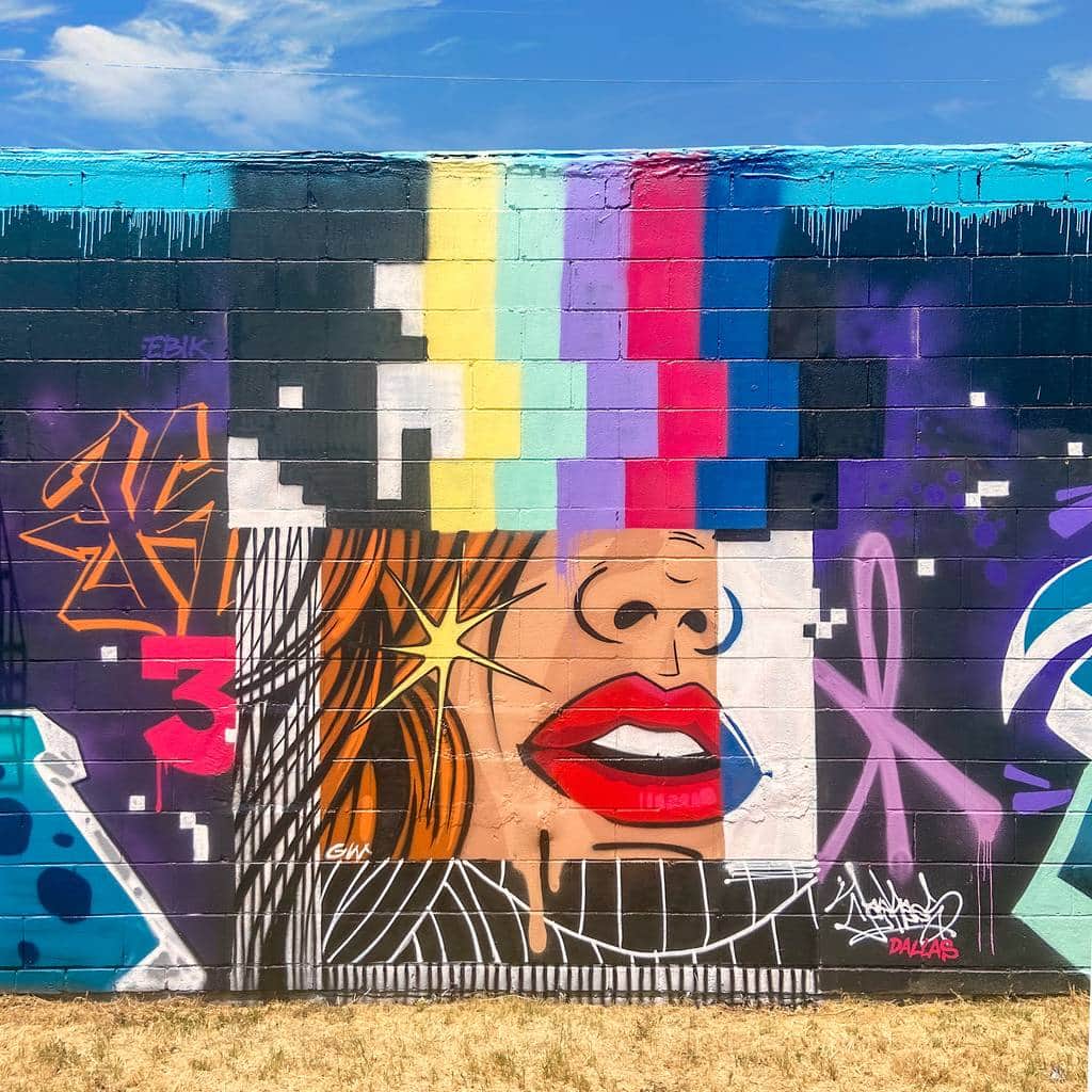 "Glitch Pop" by Jay Kaes in Dallas
