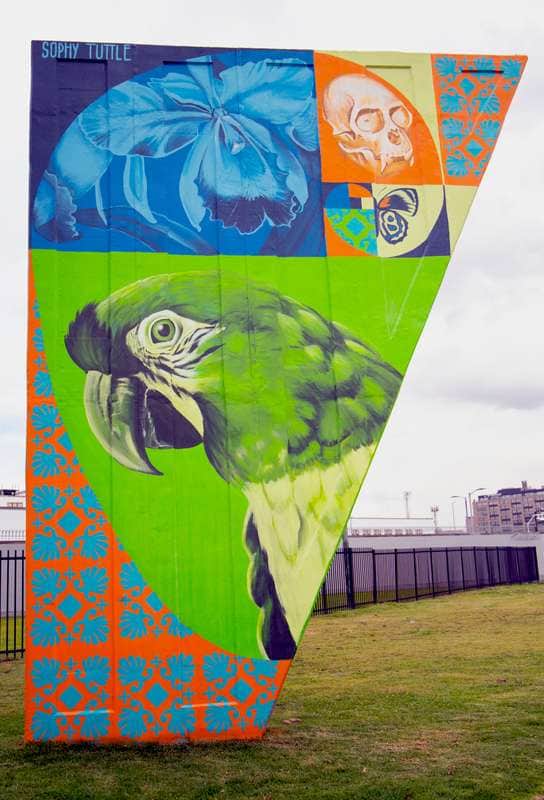 "La proporción áurea" by Sophy Tuttle in Bogota