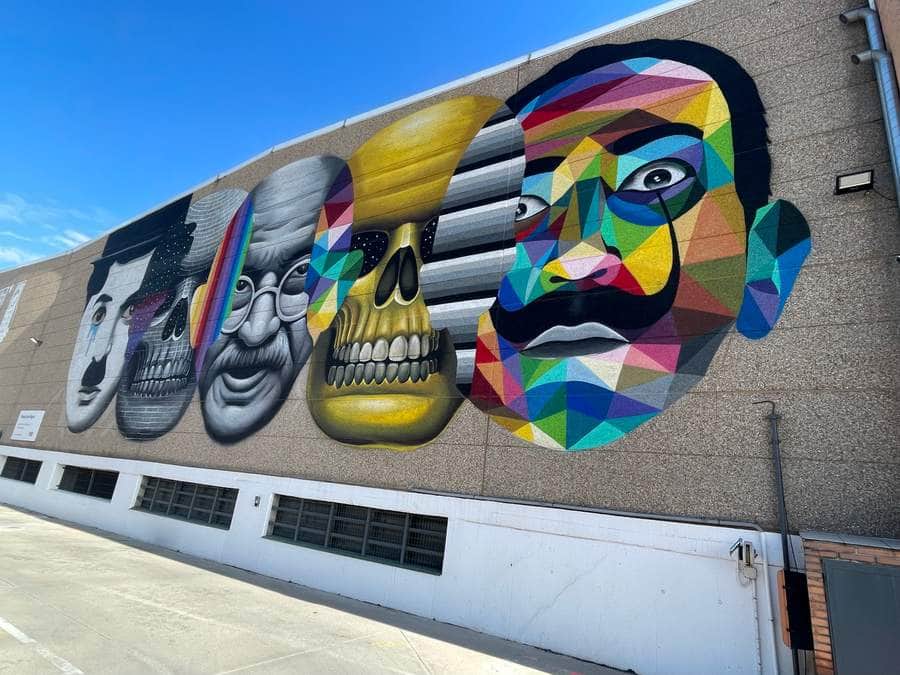 "Mo Evolution" by Okuda in Madrid
