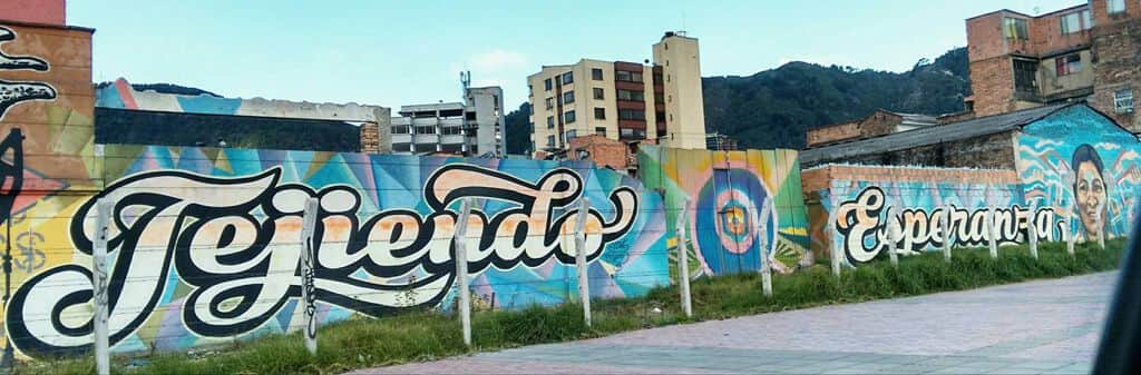 "Weaving hope - Tejiendo esperanza" by Lesivo in Bogota