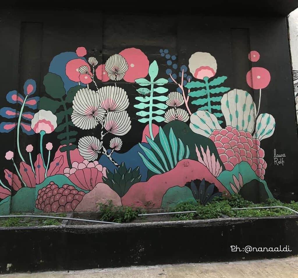 "Flowers" by Laura Riolfi in Buenosaires